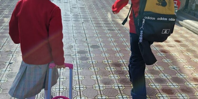 Regresan a clases más de 356,000