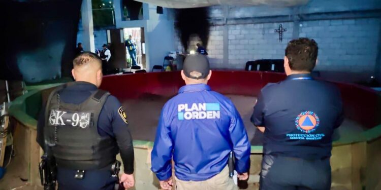 Clausura Municipio de Querétaro palenque clandestino en El Salitre