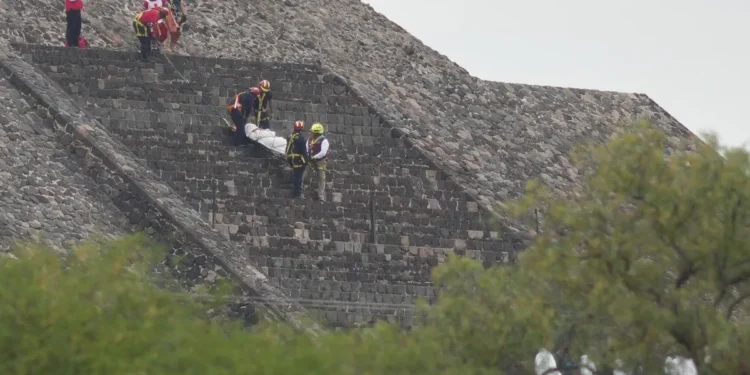 Al menos dos muertos y 13 heridos extranjeros tras tiroteo en Teotihuacán