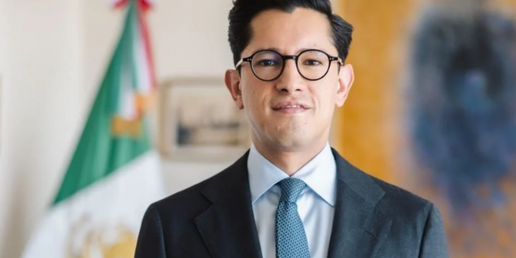 Perfilan relevo en Cancillería; llegaría Velasco 