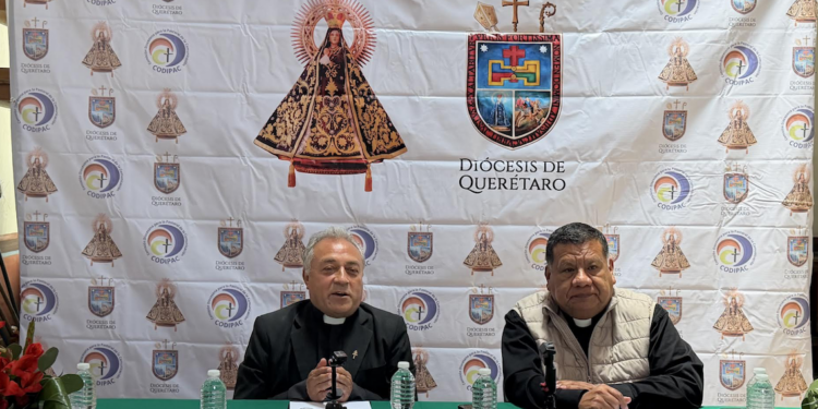 250 sacerdotes participaron en la Misa Crismal