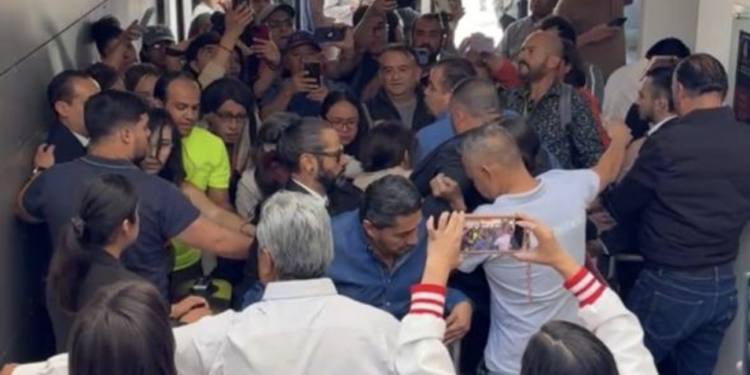 Preside Sinuhé Piedragil la Legislatura del Estado