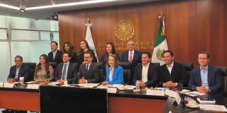 Recibe Senado nombramiento de Velasco
