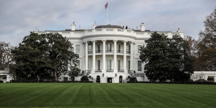 La Casa Blanca pide a Sheinbaum “empatía” por sus agentes muertos en Chihuahua