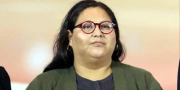 Renuncia Citlalli a Secretaría de las Mujeres; va a Morena