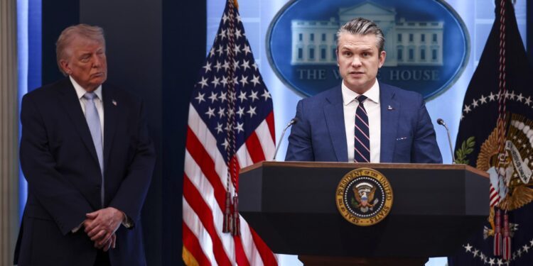 El Pentágono intensifica sus planes de intervención militar en Cuba, según medios