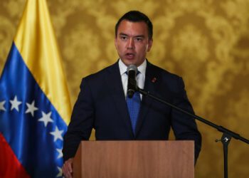 Noboa acusa a Petro de impulsar supuesta incursión de guerrilleros colombianos en Ecuador