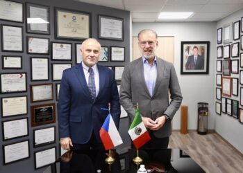 Estrechan lazos Querétaro y República Checa