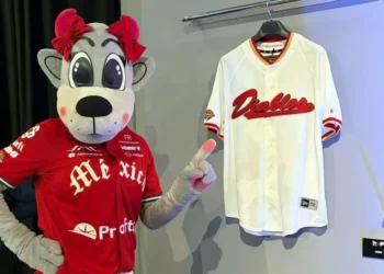 Van Diablos Rojos por su tercer campeonato en fila