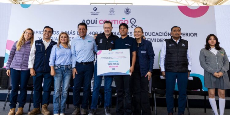 Entregan equipamiento del programa Contigo Intervención Educativa para la Sierra Gorda