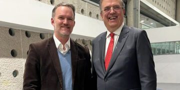 El representante comercial de EE.UU. llega a México