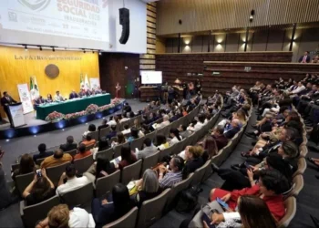 Afirma Batres que Fovissste ha condonado 290 mil deudas