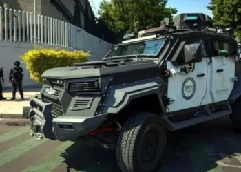 Impone Harfuch a agentes filtros de patrimonio y confianza