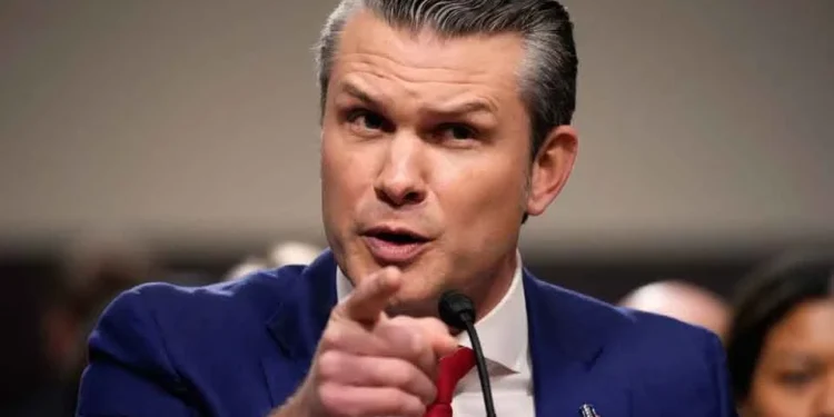 Debe México hacer más en frontera y rápido: Hegseth