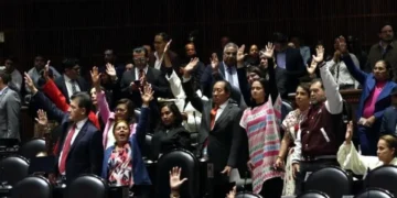 Aprueban Morena, aliados y MC Plan B electoral en Diputados