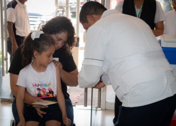 Invitan a completar esquemas durante la Semana Nacional de Vacunación 2026