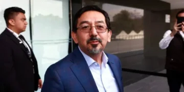 Plantean reingeniería y bajar salarios en el INE