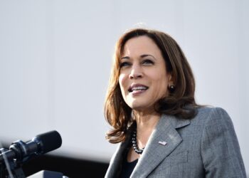 Kamala Harris abre la puerta a posible candidatura presidencial en 2028