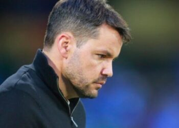 Cesa Cruz Azul a Larcamón