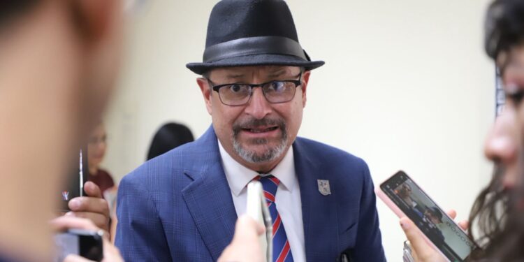 Amparos de jubilados no han procedido: Informa la UAQ