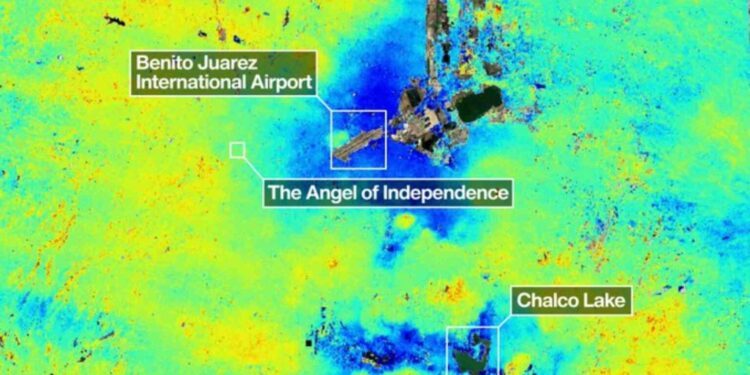 Nuevo satélite de la NASA revela en tiempo real el hundimiento de la Ciudad de México