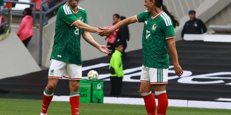 Fiesta en el Estadio Azteca