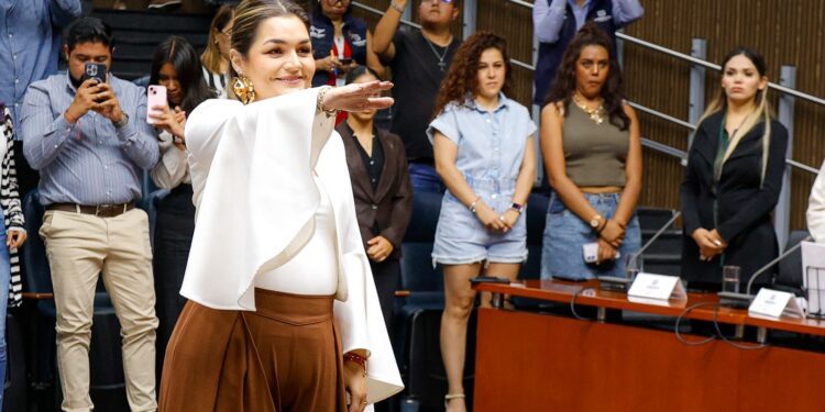 Nombra Ayuntamiento de Querétaro a directora del Registro Civil y aprueba Aplicación Móvil Qro. 911