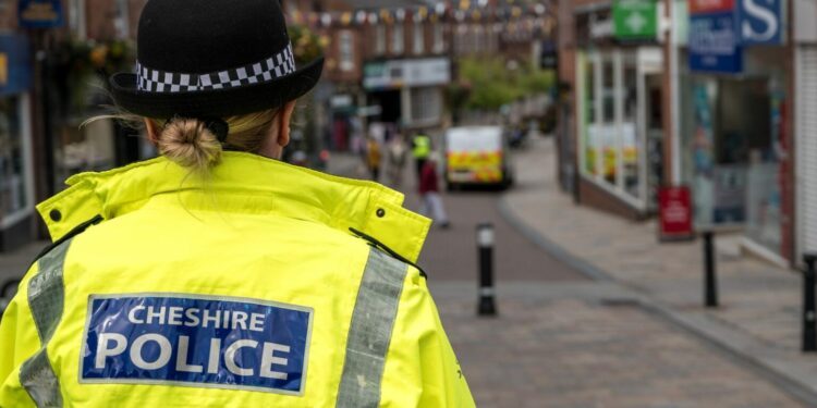 Dos mexicanos entre los detenidos durante la redada a una secta en Reino Unido