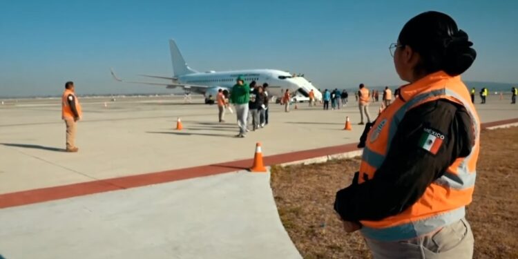 Segob reporta 203 mil 685 mexicanos repatriados desde el regreso de Trump a la Casa Blanca