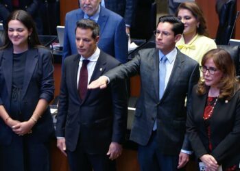 Nuevo titular de SRE: Roberto Velasco