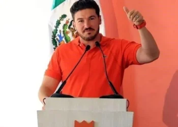 Se promueve Samuel con miras… al 2030