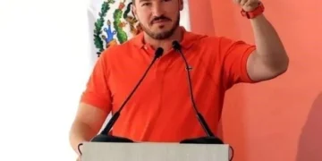 Se promueve Samuel con miras… al 2030