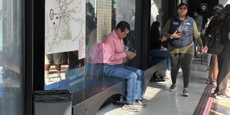 Fortalece AMEQ infraestructura con nuevo mobiliario