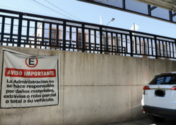 Amparos a 14 estacionamientos contra las dos horas gratuitas