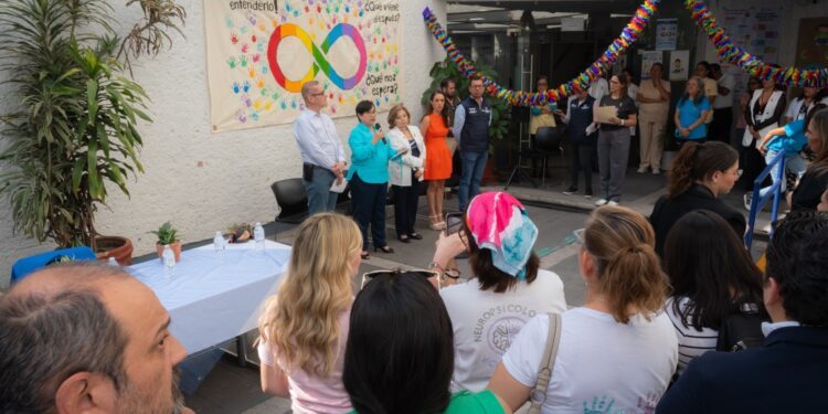 Inauguran Feria de Inclusión para fortalecer atención al autismo