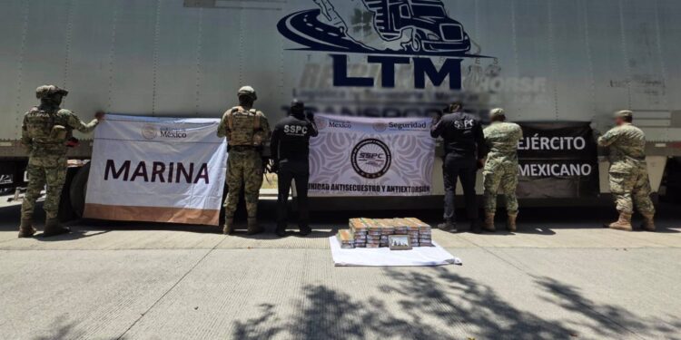Aseguran más 60 kilos de cocaína en Colima; hay cuatro detenidos