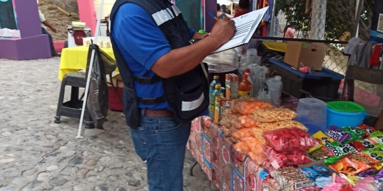 Realiza SESA Acciones de Protección Sanitaria en la Feria Jalpan 2026