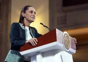 Analiza Sheinbaum posibles sanciones contra el gobierno de Chihuahua