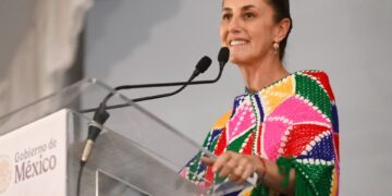 Sheinbaum rehúsa injerencia extranjera y llama a defender soberanía