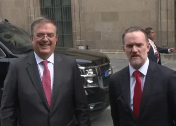 Recibe Sheinbaum a Greer; busca acuerdo en acero