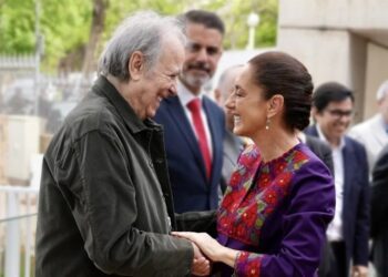 Me dio emoción conocer en persona a Serrat: Claudia Sheinbaum