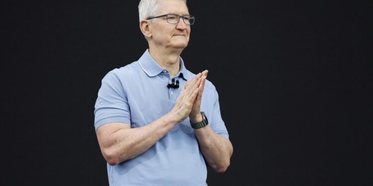 Tim Cook dejará de ser director ejecutivo de Apple