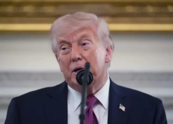 Asegura Trump que Irán suspendió ejecución de ocho mujeres