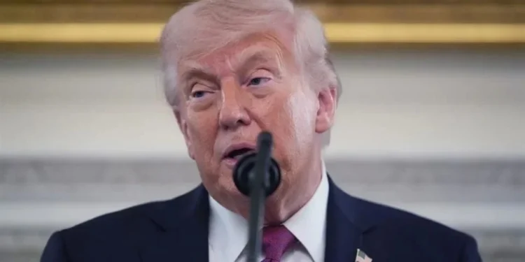 Asegura Trump que Irán suspendió ejecución de ocho mujeres