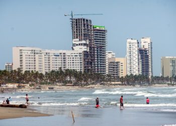 Economía turística creció 1.3% anual al cierre de 2025