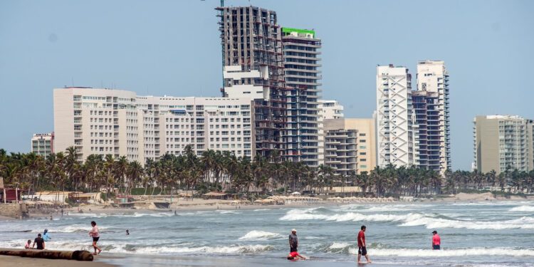 Economía turística creció 1.3% anual al cierre de 2025