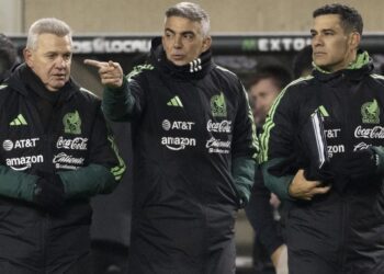 El “Vasco” aplaudió el primer tiempo