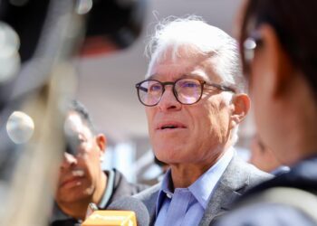 Gobierno de Querétaro prevé instalar paneles solares en edificios públicos