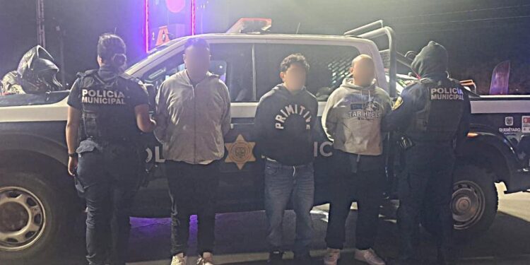 Tres masculinos detenidos por robo sobre Prolongación Bernardo Quintana
