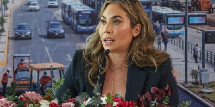 Andrea Tovar se baja de interés por coordinar la bancada de Morena